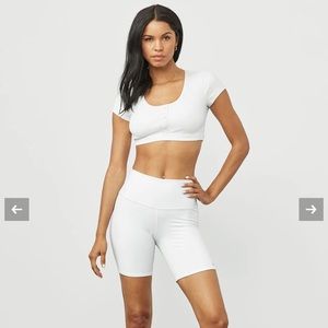 LAST CALL!!!  BNWT Alo Yoga Blissful Henley Bra Top, Size XS